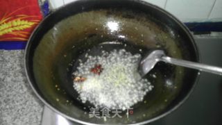 香辣牛肉酱的做法步骤：6