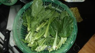 清炒小白菜的做法步骤：1