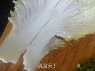 手撕白菜的做法步骤：1