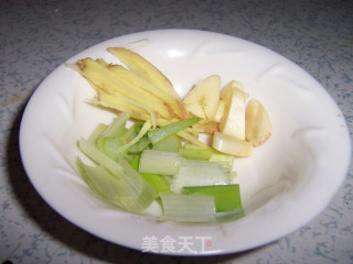 香辣爆花蛤的做法步骤：2