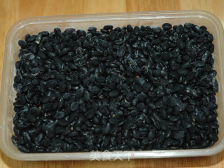 醋泡黑豆的做法步骤：1