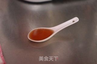 入口即化的豆腐肉丸子的做法步骤：2