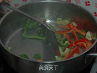 “ 蘑”力“食”足——茶树菇炒牛柳的做法步骤：9