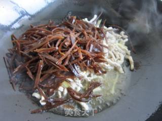 酱疙瘩炒肉丝的做法步骤：8