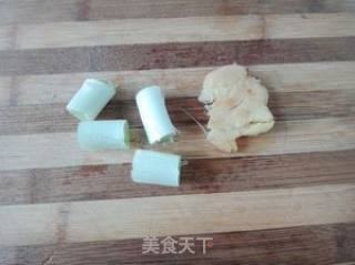 猪骨煮竹笋的做法步骤：2