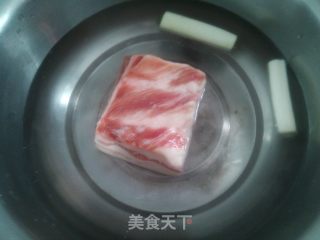 梅菜扣肉的做法步骤：3