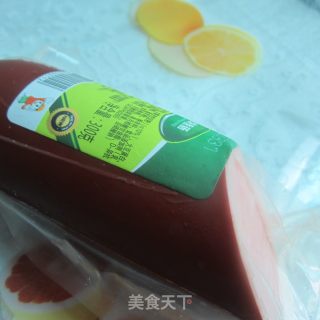 香肠炒菜花的做法步骤：1