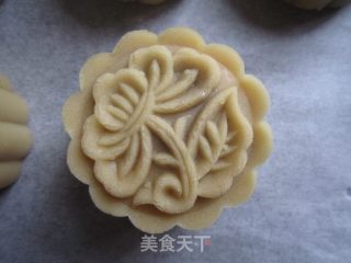 广式紫薯月饼的做法步骤：17