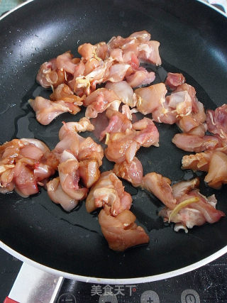 【麻辣鸡腿豆腐】的做法步骤：10