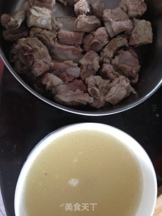 《顶级发挥 沸腾营养好滋味》免油炸版糖醋排骨的做法步骤：6