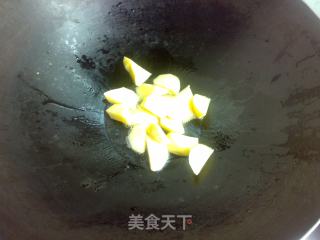 乳香土豆焖排骨的做法步骤：3