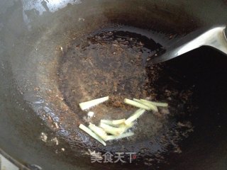 宫爆肉丁的做法步骤：5