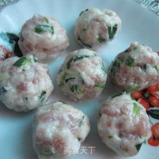 蔬菜丸子汤的做法步骤：1