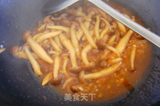 蟹味菇扒菜心的做法步骤：9