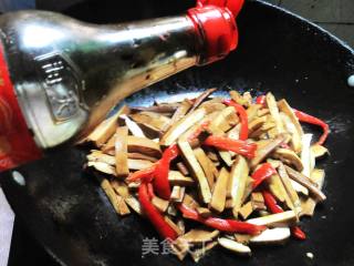 辣炒香干的做法步骤：7