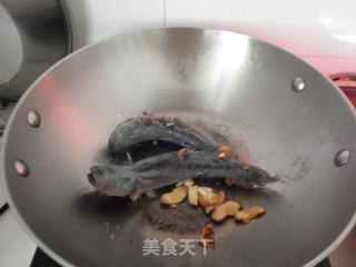 蟹虎炖嫩豆腐的做法步骤：4