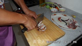 油泼鱿鱼的做法步骤：5