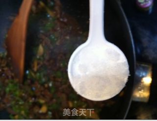 尖椒炒腊肠的做法步骤：10