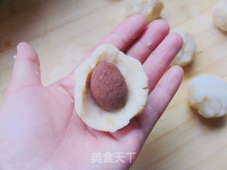 这种月饼超好吃——杏仁巧克力冰皮月饼的做法步骤：8