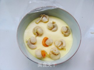 教你蒸出细腻嫩滑的蛋羹——扇贝肉蛋羹的做法步骤：8