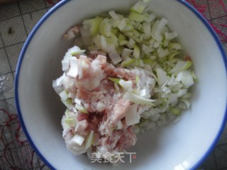 玉米面酸菜团子的做法步骤：4