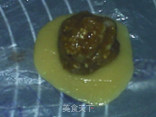 改版火腿月饼的做法步骤：6