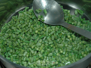 米饭杀手——榄菜肉末豇豆的做法步骤：4