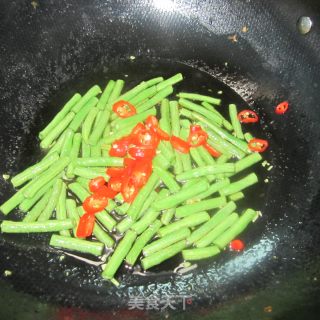 火腿烧豆角的做法步骤：7