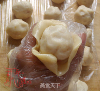 莲蓉蛋黄月饼的做法步骤：14