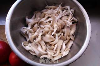 西红柿鸡蛋面的做法步骤：1