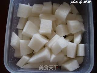 清炖排骨汤的做法步骤：1