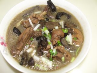 松菇鸡汤的做法步骤：10
