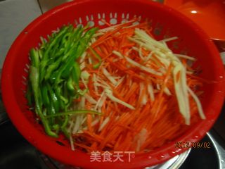 炒三丝的做法步骤：1