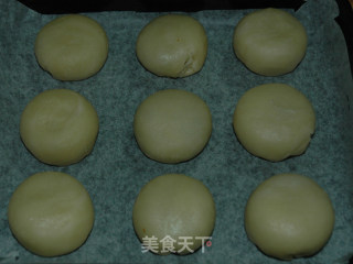 酥皮月饼的做法步骤：15