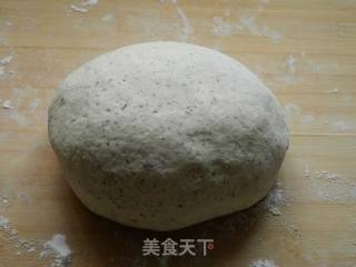 豆渣芝麻花卷的做法步骤：6