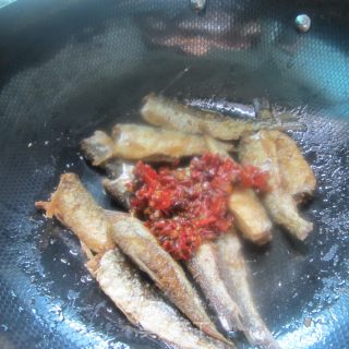 剁椒小黄鱼的做法步骤：4