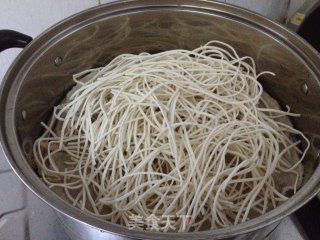 豇豆焖面的做法步骤：2