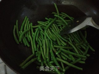豇豆焖面的做法步骤：7