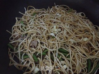 豇豆焖面的做法步骤：12