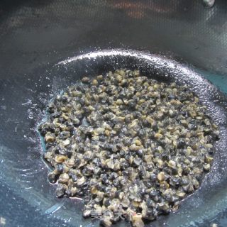 辣炒螺肉的做法步骤：5