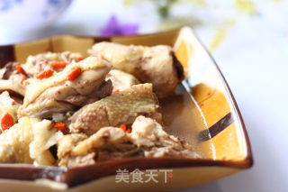 秋天滋补--枸杞人参鸡(一菜一汤)的做法步骤：5