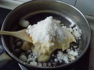 蛋黄莲蓉月饼的做法步骤：8