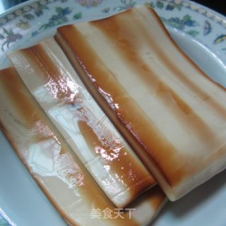 鱼香豆腐的做法步骤：1
