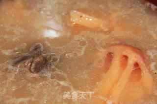 猪骨炖莲藕汤的做法步骤：8
