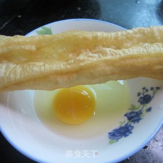 油条鸡蛋卷的做法步骤：1
