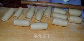 酥皮五仁月饼的做法步骤：11