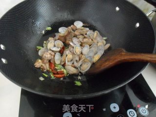 酱爆花蛤的做法步骤：5