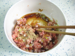 荞麦鲜肉玉米包子的做法步骤：4