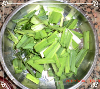 麻辣水煮鱼片的做法步骤：2