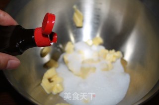 【蔓越莓酥饼】---酥得掉渣的饼干的做法步骤：2
